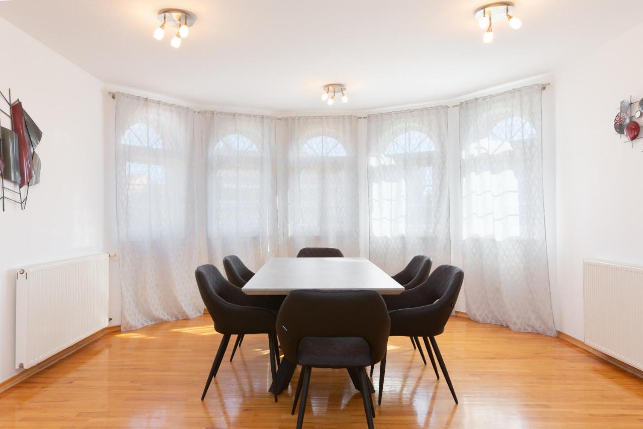 Marko Apartment